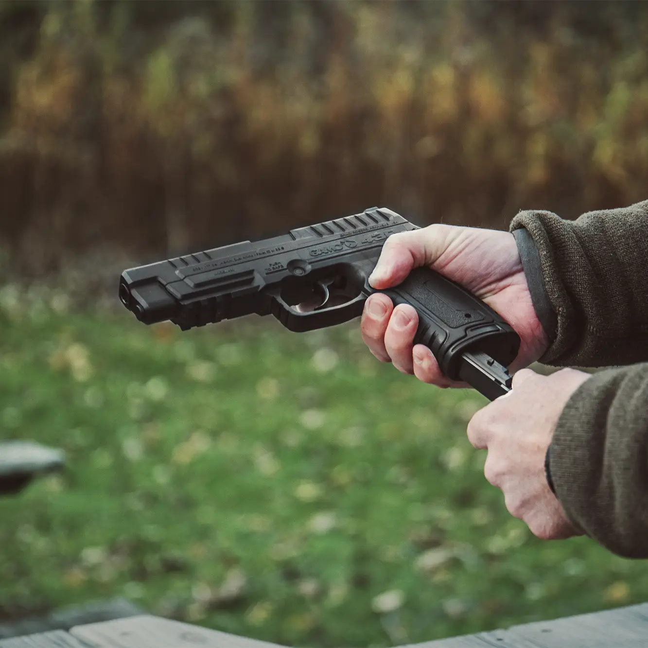 GAMO P-430 CO2 Pistol (611137836) Outdoor Lifestyle